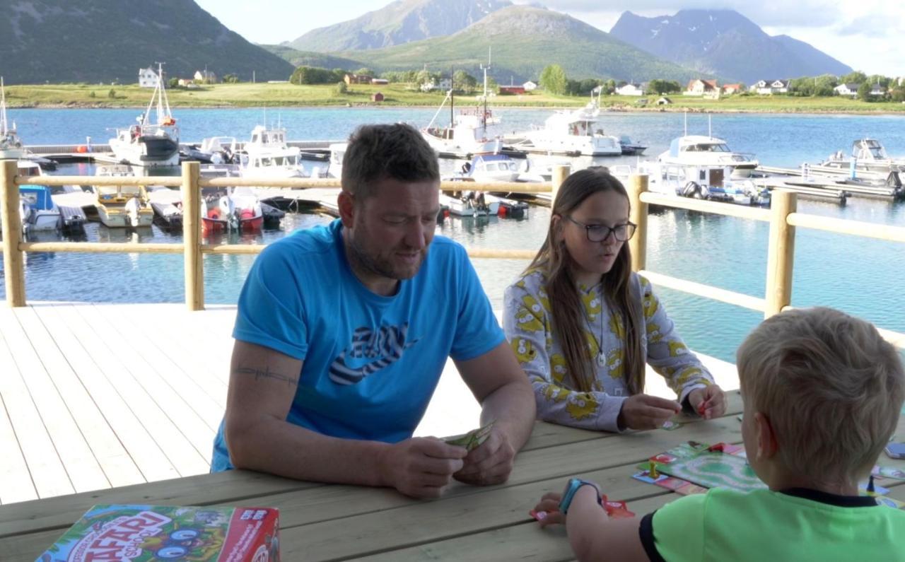 Lofoten Rorbuutleie - Lilleeidet Gravdal  Εξωτερικό φωτογραφία